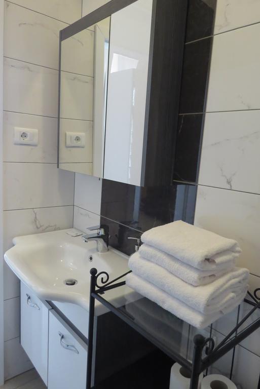 Bed And Breakfast Four Rooms Zadar Ngoại thất bức ảnh